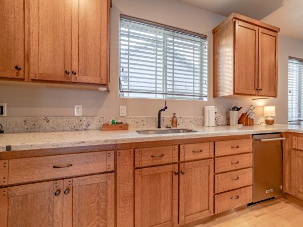 Mendocino Home 1027105