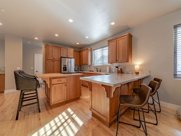 Mendocino Home 1027105