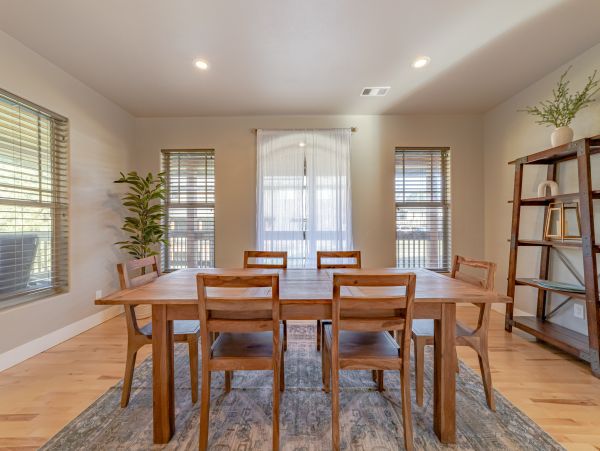 Mendocino Home 1027105