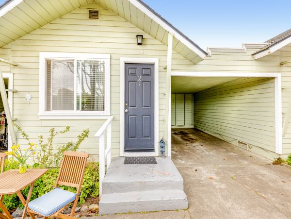 Mendocino Home 1027107