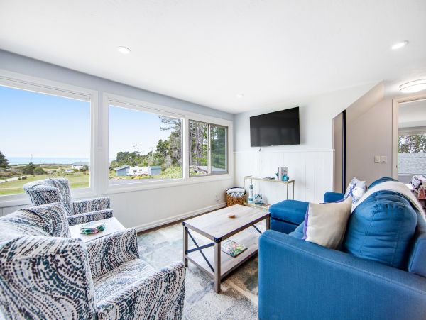 Mendocino Home 1027108