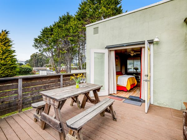 Mendocino Home 1027110