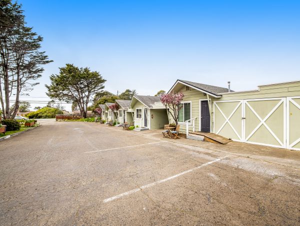 Mendocino Home 1027110