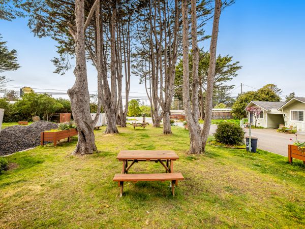 Mendocino Home 1027110