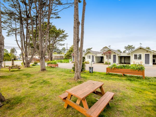 Mendocino Home 1027110