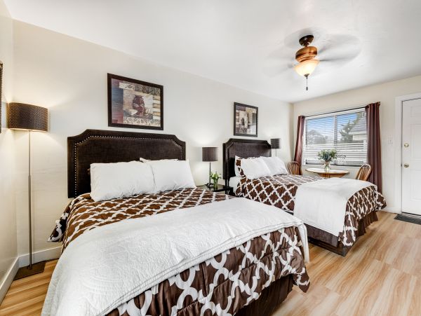 Mendocino Home 1027113