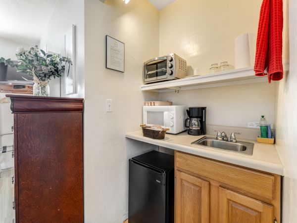 Mendocino Home 1027114