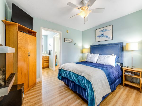 Mendocino Home 1027116