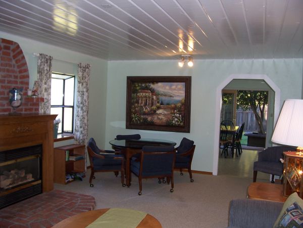 Mendocino Home 1027117
