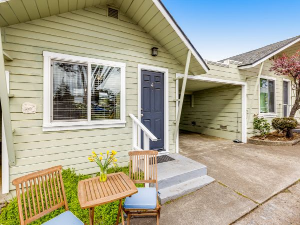 Mendocino Home 1027118