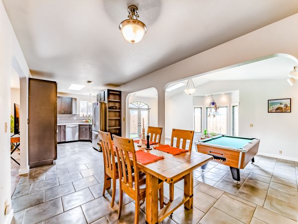 Mendocino Home 1027120