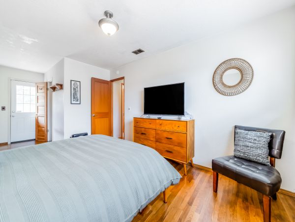 Mendocino Home 1027121