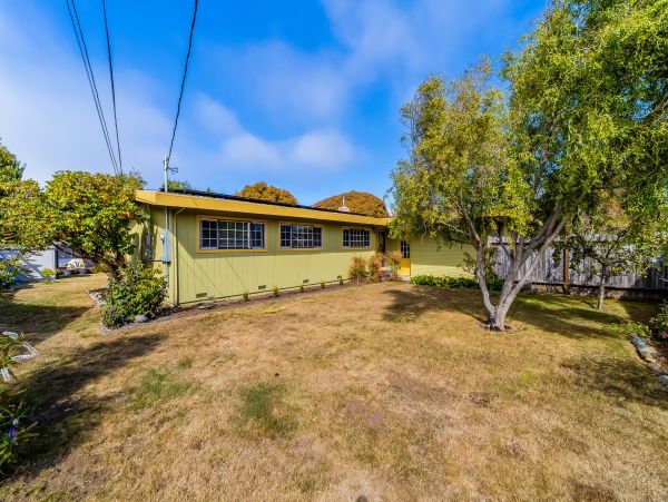 Mendocino Home 1027121