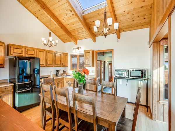 Mendocino Home 1027123