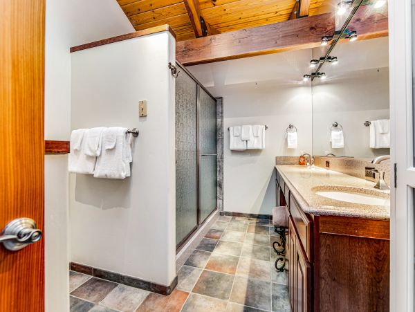 Mendocino Home 1027123
