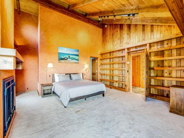 Mendocino Home 1027123