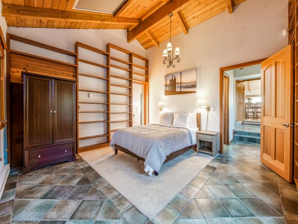 Mendocino Home 1027123