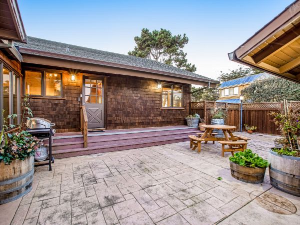 Mendocino Home 1027123