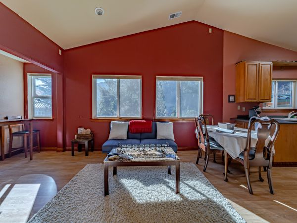 Mendocino Home 1027124