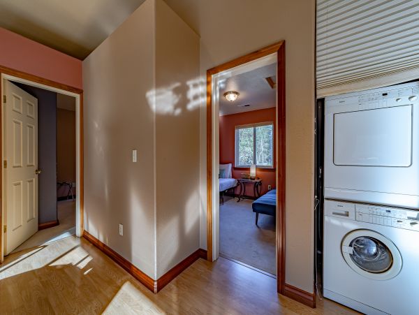 Mendocino Home 1027124
