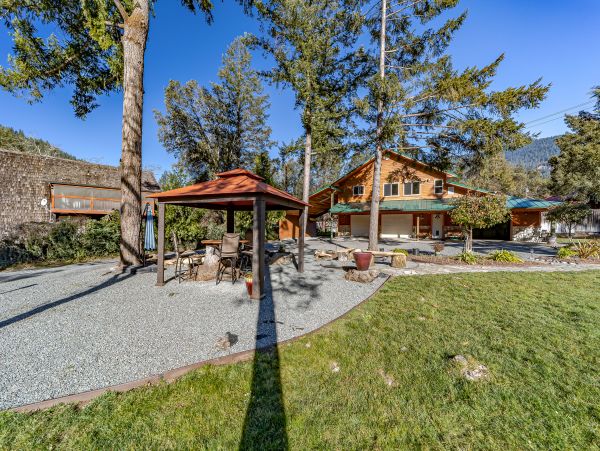 Mendocino Home 1027124