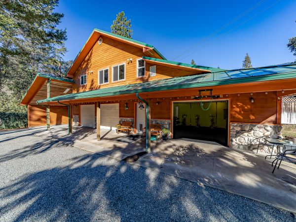 Mendocino Home 1027124