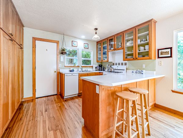 Mendocino Home 1027125