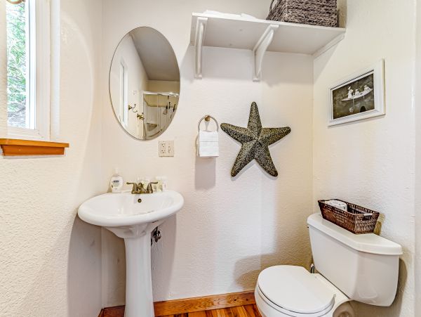 Mendocino Home 1027125