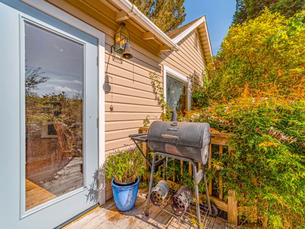 Mendocino Home 1027125