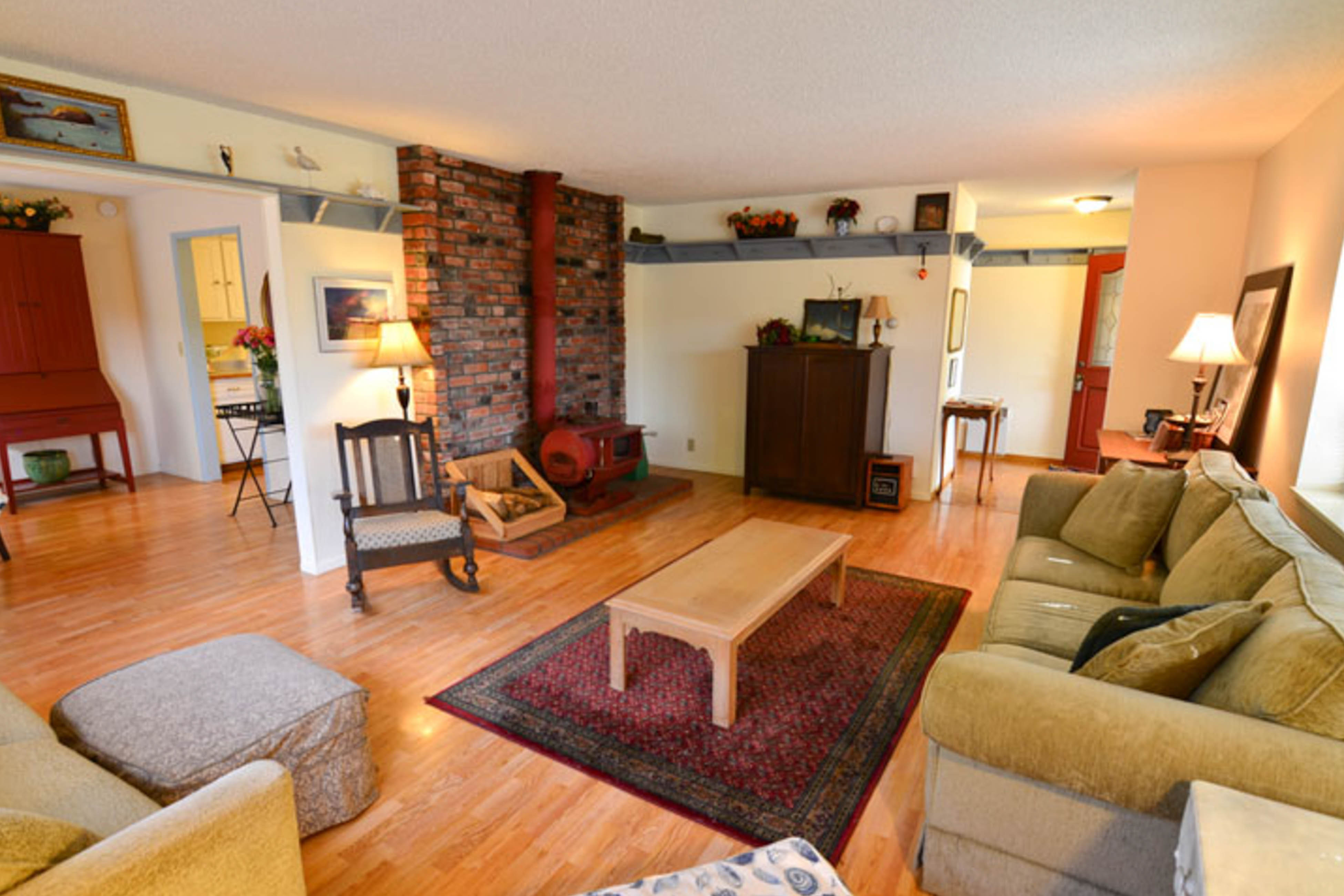 Mendocino Home 1027126