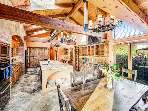Mendocino Home 1027127