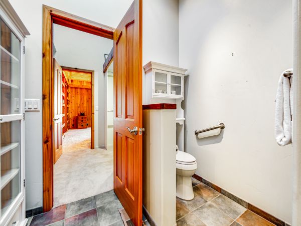 Mendocino Home 1027127