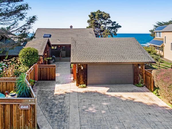 Mendocino Home 1027127