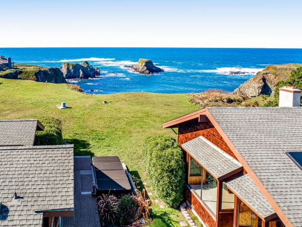 Mendocino Home 1027127