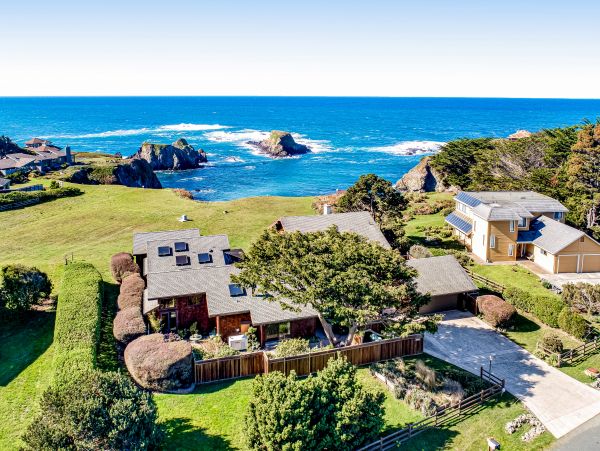 Mendocino Home 1027127