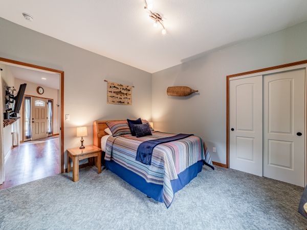 Mendocino Home 1027128