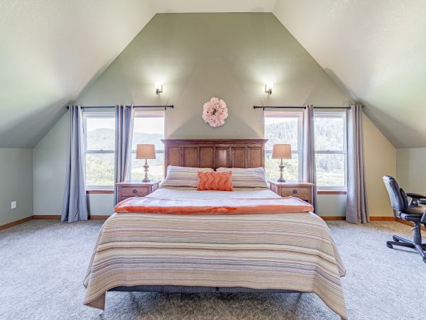 Mendocino Home 1027128