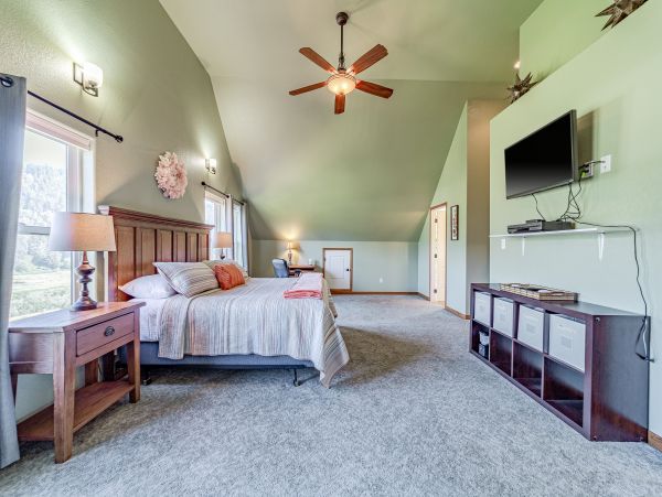 Mendocino Home 1027128