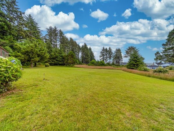 Mendocino Home 1027129