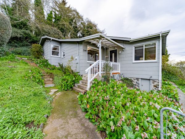 Mendocino Home 1027130