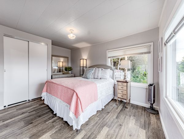Mendocino Home 1027130