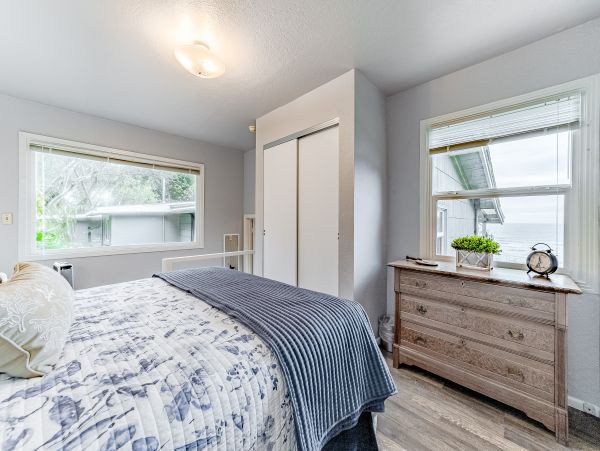 Mendocino Home 1027130