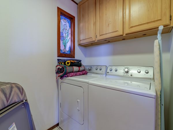 Mendocino Home 1027131
