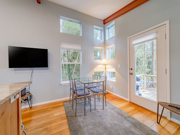 Mendocino Home 1027132