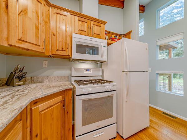 Mendocino Home 1027132