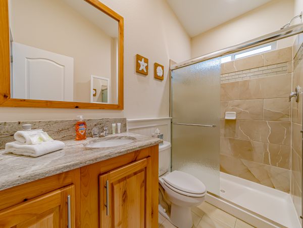 Mendocino Home 1027132