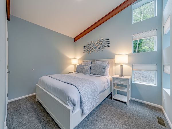 Mendocino Home 1027132