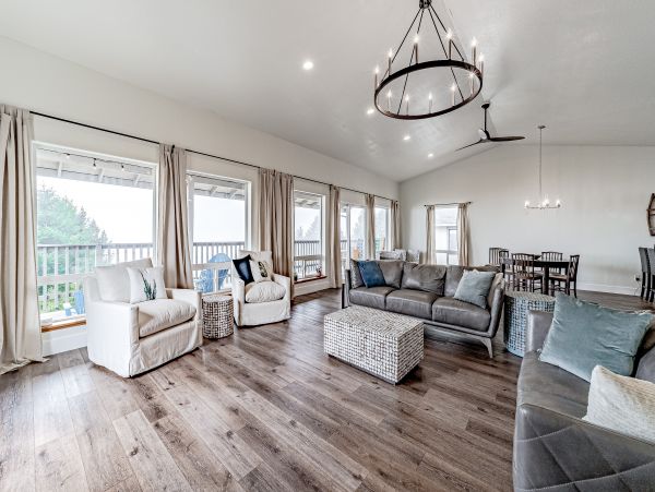 Mendocino Home 1027133