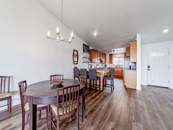 Mendocino Home 1027133