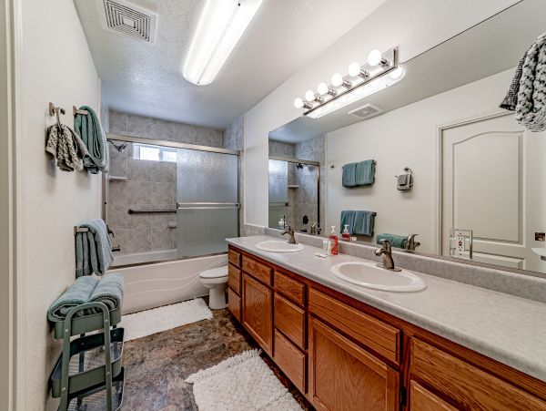 Mendocino Home 1027133